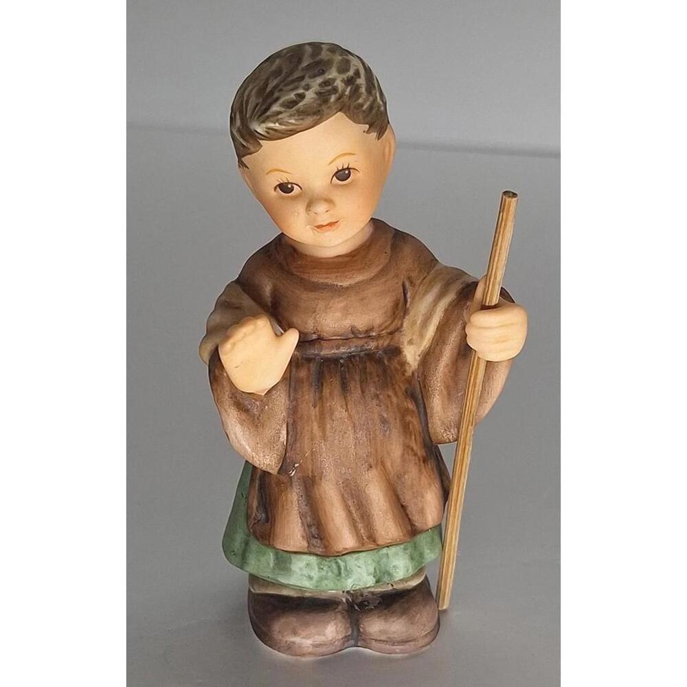 1999 Goebel Berta Hummel Joseph Nativity Replacement Figurine